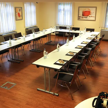 فندق Ringhotel Hasen هيرنباغ
